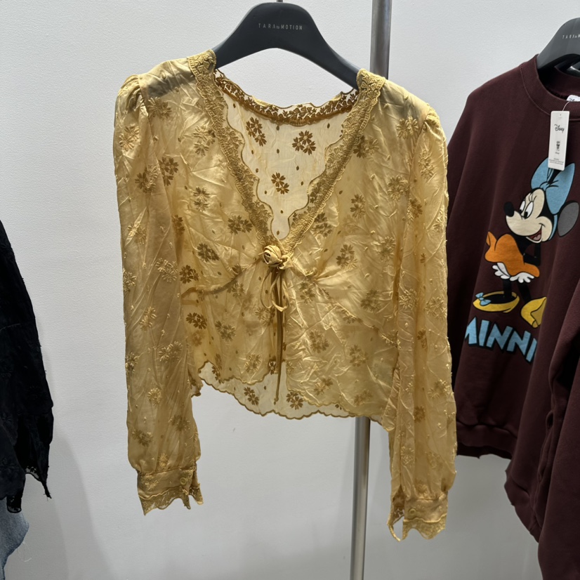 TARABY MOTION韓國代購㊣女裝新品休閑人氣時尚襯衫蕾絲衫TARABY MOTION襯衫/蕾絲衫圖色3