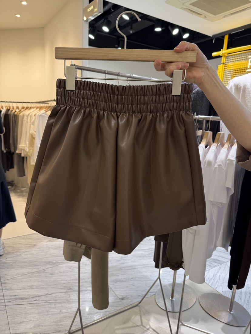 YIKHO STYLE韓國直郵㊣女士新品真品25秋冬人氣推薦熱賣短褲YIKHO STYLE短褲