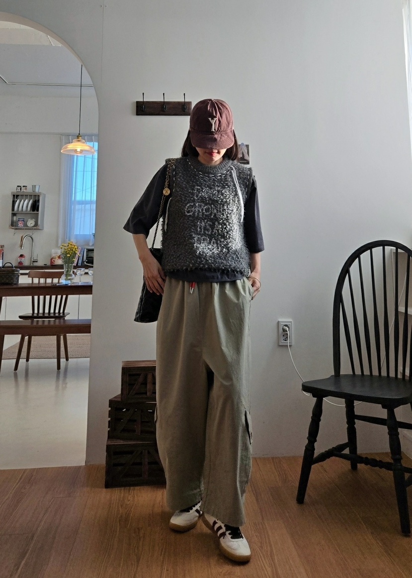 YESFREE東大門㊣實拍女裝新品熱賣人氣吊帶背心不含內搭手工YESFREE吊帶/背心