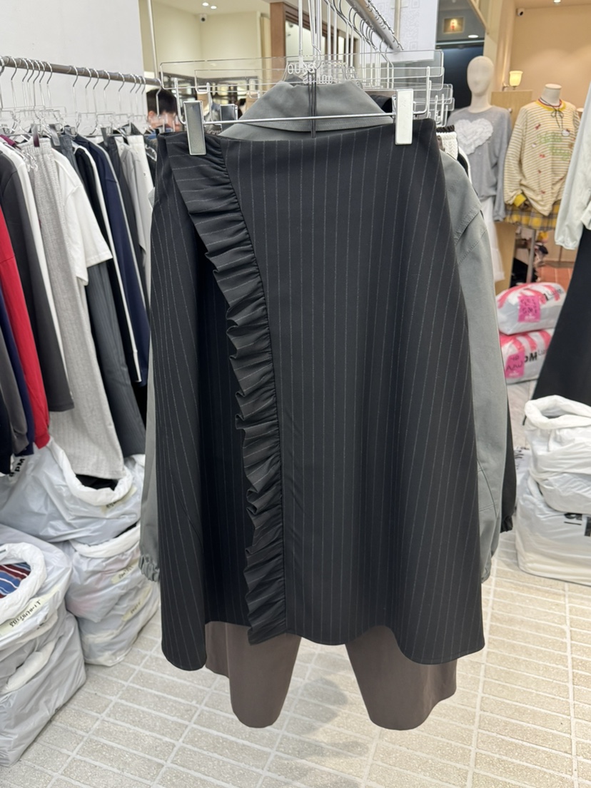 OURS東大門㊣代購女士新品25秋冬人氣推薦休閑半身裙中短裙OURS半身裙/中短裙圖色2