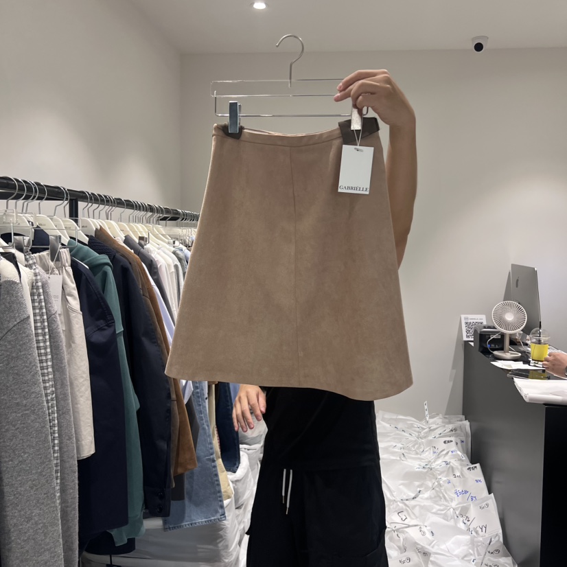 GABRIELLE東大門㊣實拍女士新品休閑職業真品時尚熱賣25秋冬短裙GABRIELLE短裙圖色1
