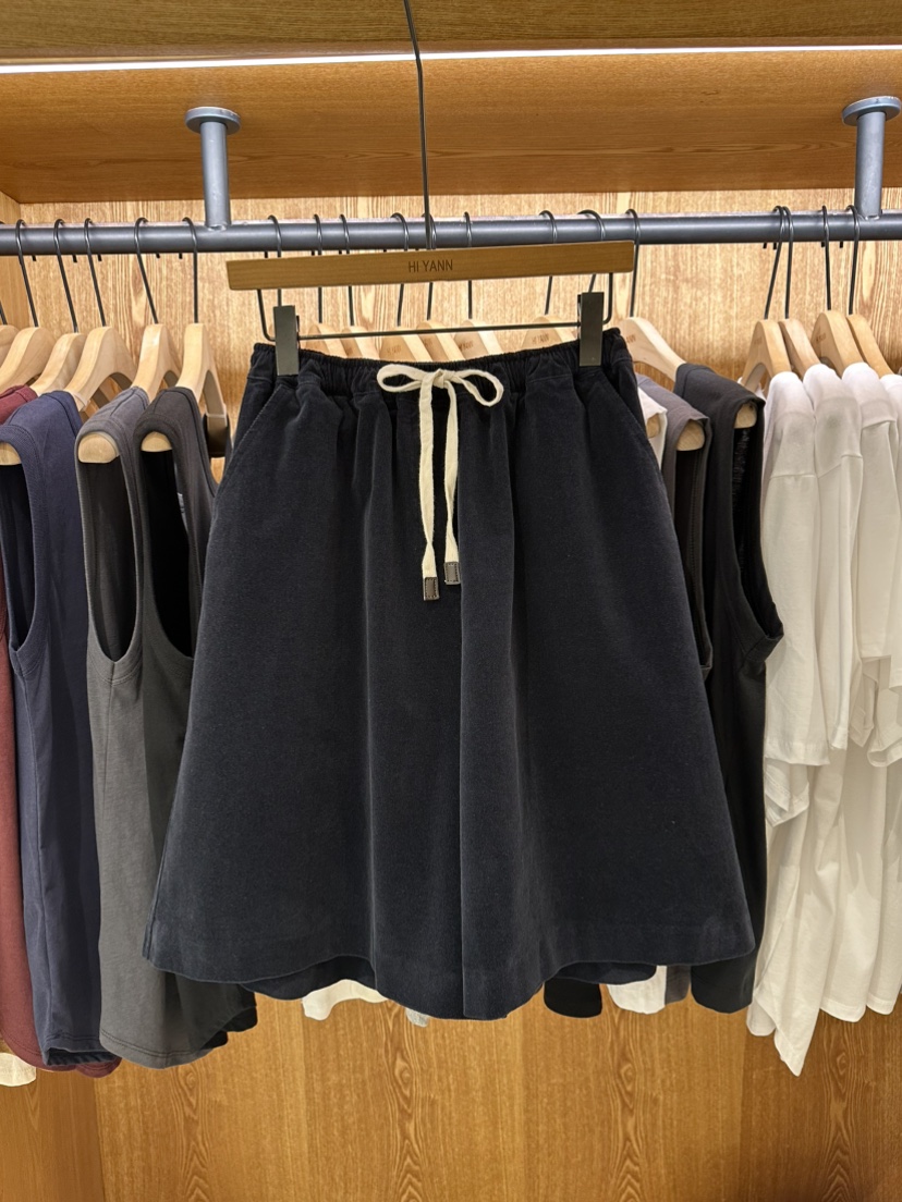 HI YANN韓國直郵㊣女士新品25秋冬休閑時尚職業人氣熱賣短褲HI YANN短褲圖色5