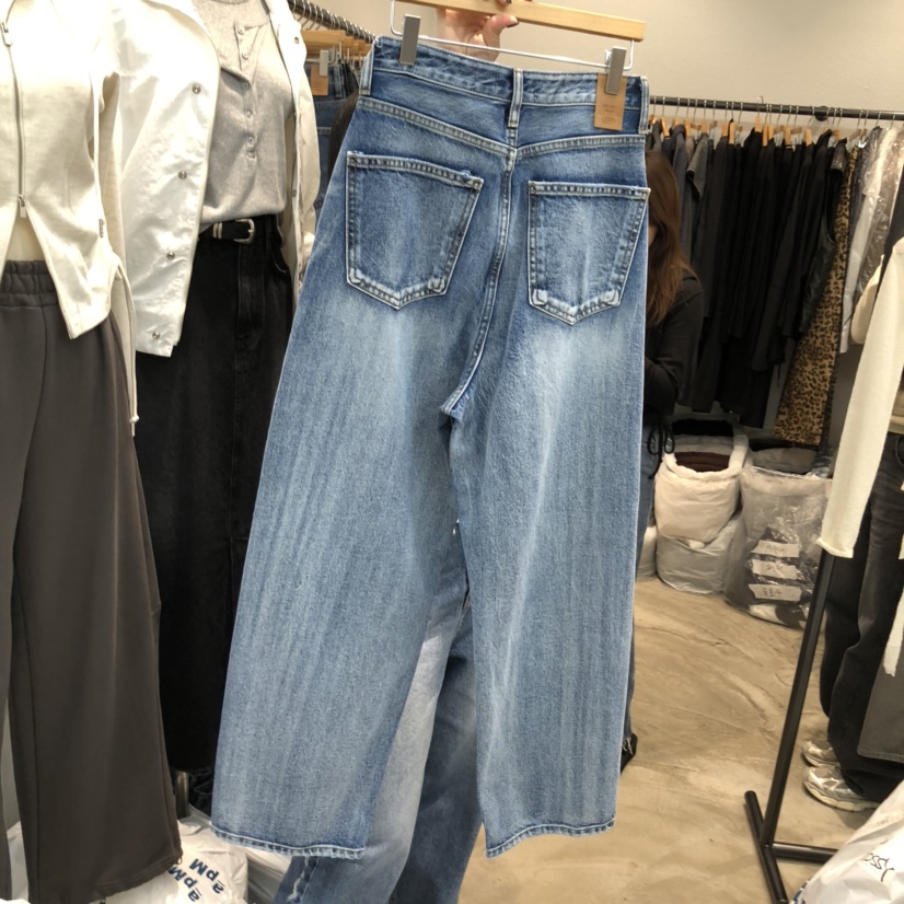ALMOND PEPE韓國代購㊣女裝新品25秋冬職業真品人氣牛仔褲ALMOND PEPE牛仔褲