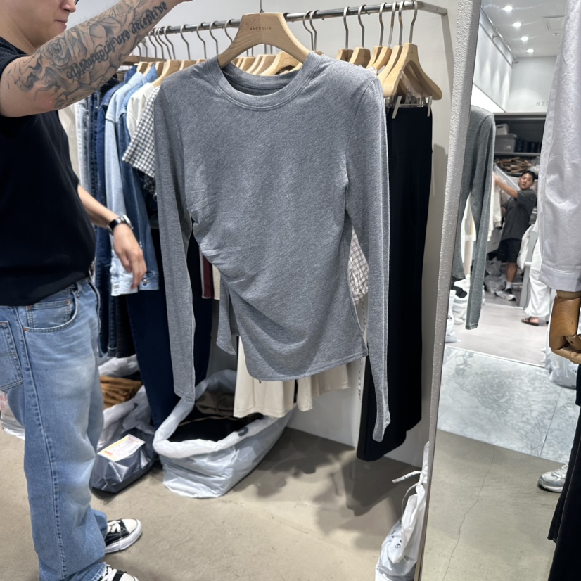 MAGNOLIA36-L韓國代購㊣女裝新品真品熱賣休閑25秋冬長袖T恤MAGNOLIA36-L長袖T恤圖色2