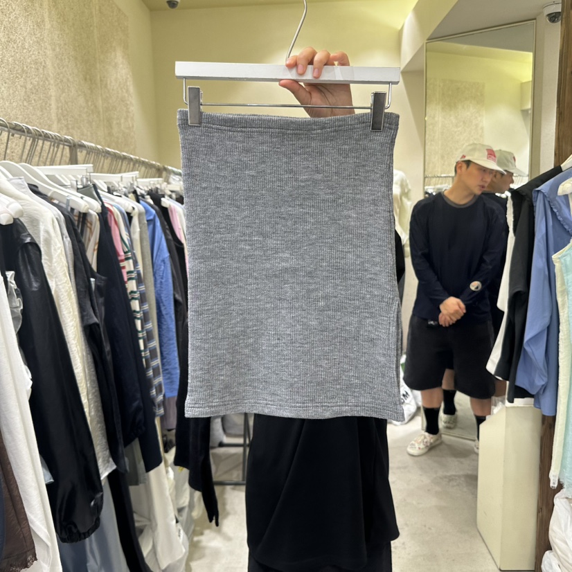 REFLAT東大門㊣實拍女裝新款真品時尚吊帶背心不含內搭開衩REFLAT吊帶/背心圖色2
