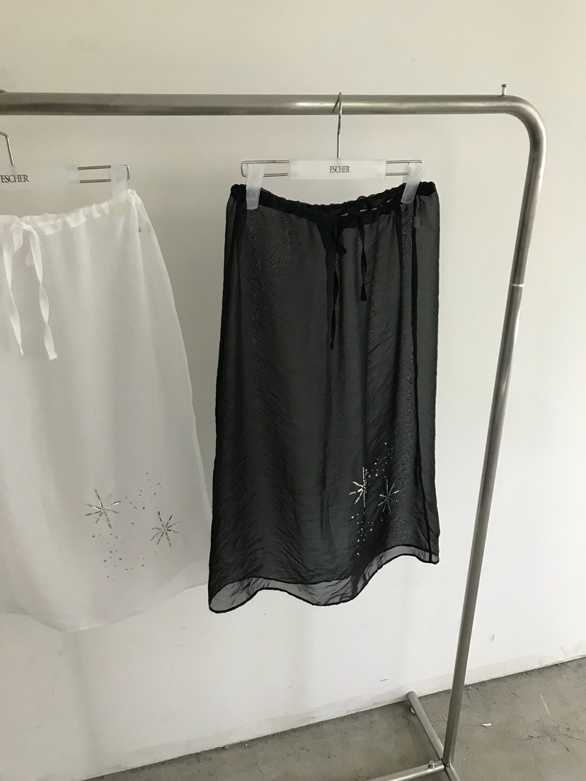 ESCHER東大門㊣直郵女裝新品休閑25秋冬熱賣人氣半身裙中短裙ESCHER半身裙/中短裙