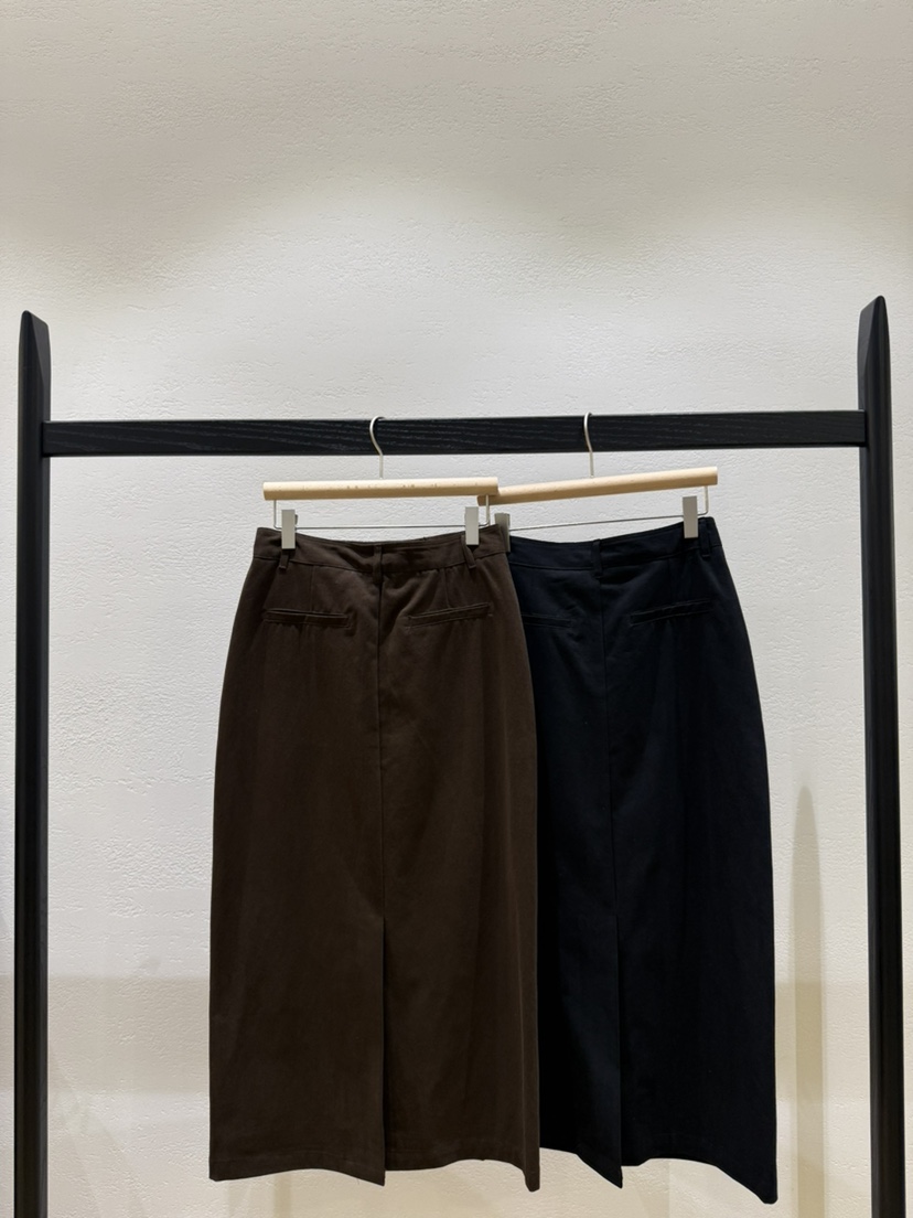 NDE東大門㊣實拍女士新品真品時尚職業推薦熱賣人氣25秋冬長裙NDE長裙