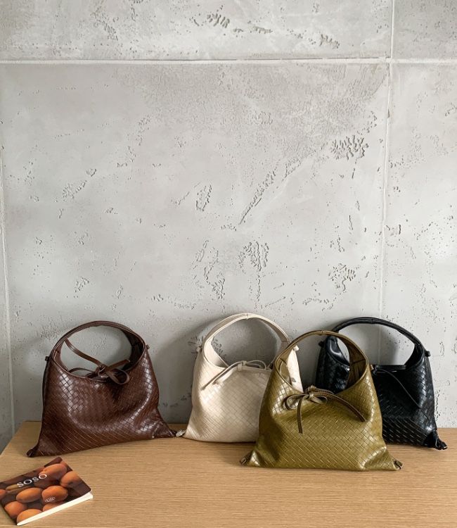 POSH BLUE東大門㊣代購女裝新品25秋冬職業時尚單肩斜跨包POSH BLUE單肩/斜跨包