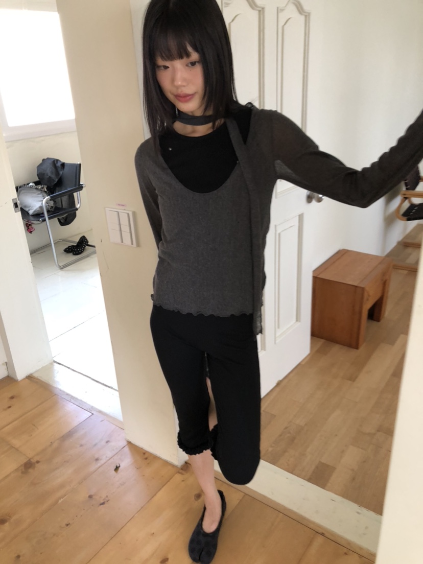 UN.TOY-언토이-T韓國直郵㊣女裝新款職業真品長袖T恤含脖帶UN.TOY長袖T恤