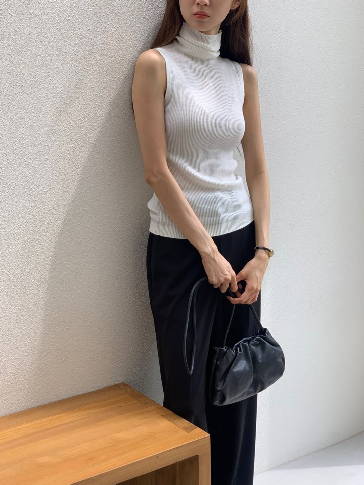 NOTICE東大門㊣實拍女裝新品職業熱賣真品時尚推薦吊帶背心NOTICE吊帶/背心