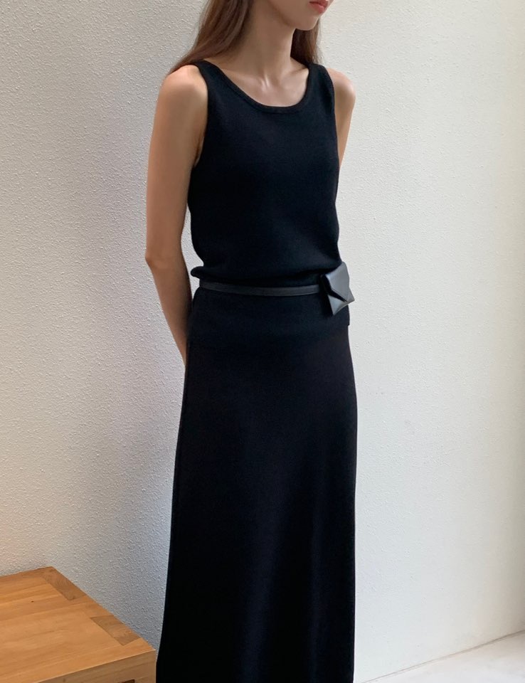 NOTICE東大門㊣代購女裝新品25秋冬職業休閑熱賣人氣吊帶背心NOTICE吊帶/背心
