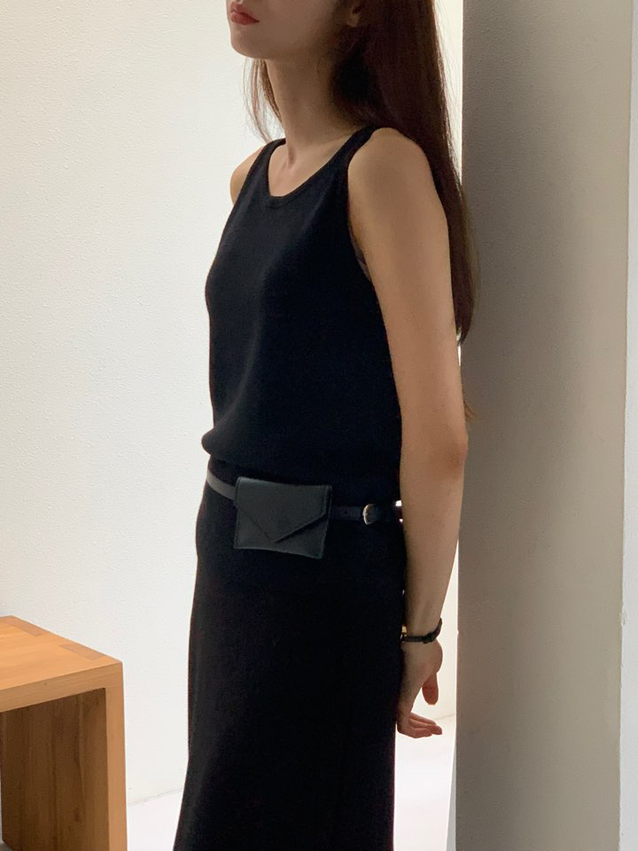NOTICE東大門㊣代購女裝新品25秋冬職業休閑熱賣人氣吊帶背心NOTICE吊帶/背心