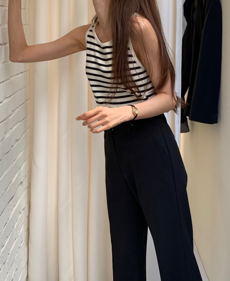NOTICE東大門㊣代購女裝新品25秋冬職業休閑熱賣人氣吊帶背心NOTICE吊帶/背心