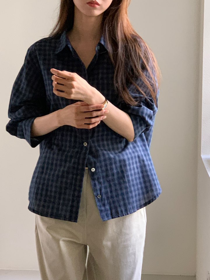 NOTICE韓國代購㊣女裝新品25秋冬休閑人氣襯衫蕾絲衫網眼格紋NOTICE襯衫/蕾絲衫