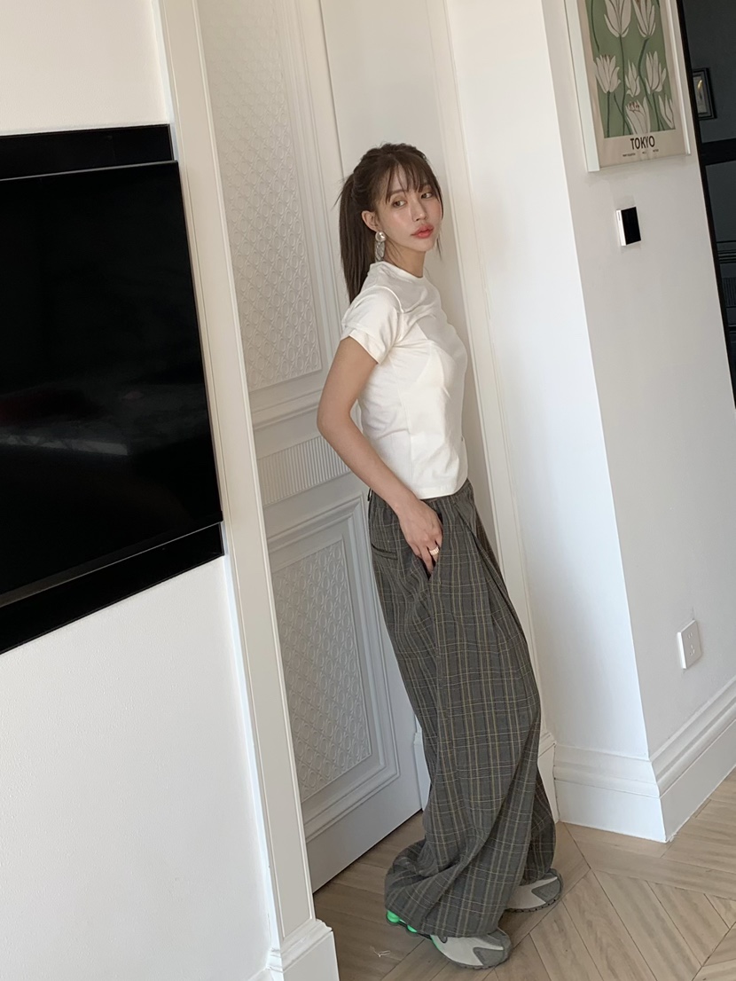 BERTHA東大門㊣實拍女裝新品25秋冬真品人氣休閑推薦時尚T恤BERTHAT恤