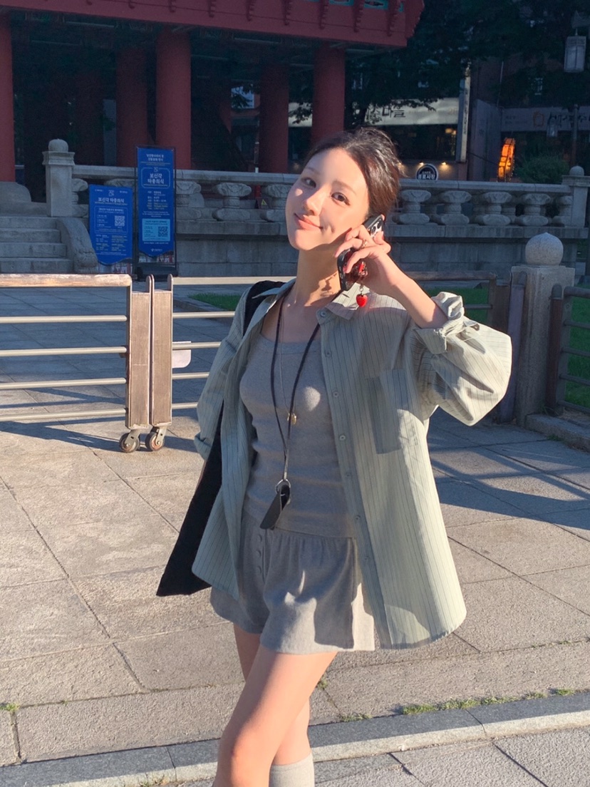 LETAILOR東大門㊣直郵女裝新款熱賣休閑25秋冬人氣襯衫蕾絲衫LETAILOR襯衫/蕾絲衫