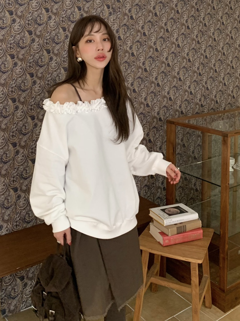 BERTHA韓國代購㊣女裝新品熱賣人氣時尚25秋冬衛衣荷葉邊露肩BERTHA衛衣