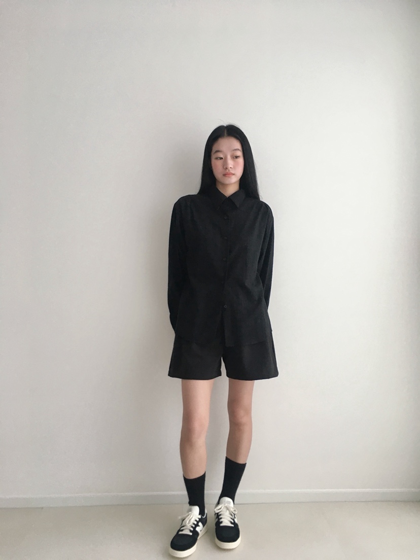 HEUMUTA韓國代購㊣女裝新款時尚人氣25秋冬真品襯衫蕾絲衫格紋HEUMUTA襯衫/蕾絲衫