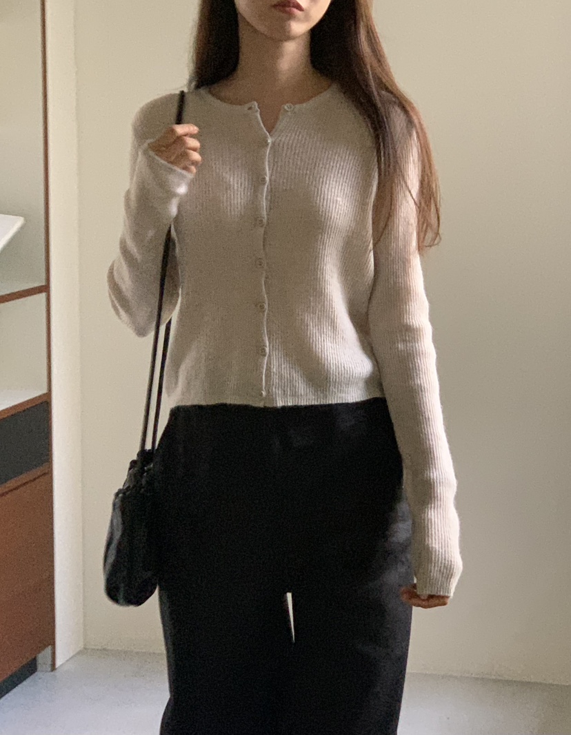 NOTICE東大門㊣實拍女裝新款人氣25秋冬職業推薦針織衫開衫NOTICE針織衫