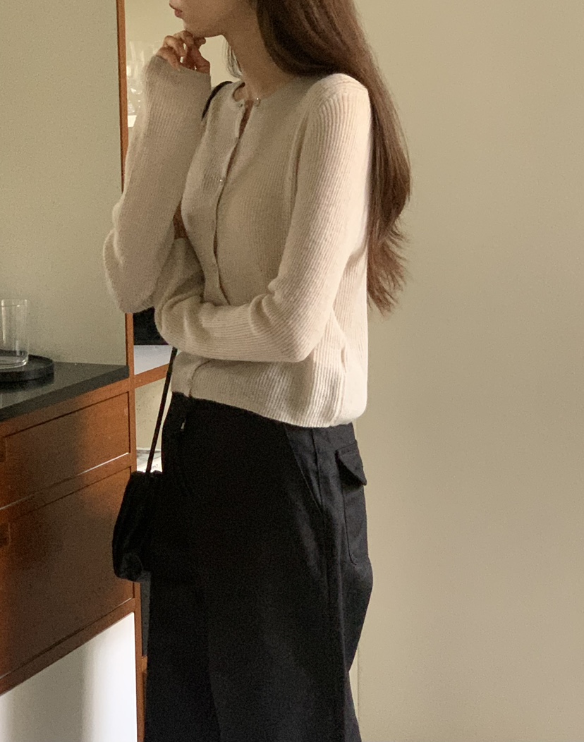 NOTICE東大門㊣實拍女裝新款人氣25秋冬職業推薦針織衫開衫NOTICE針織衫