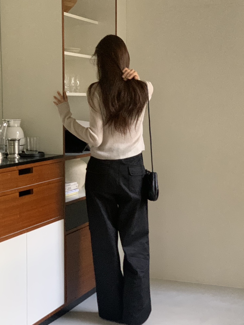 NOTICE東大門㊣實拍女裝新款人氣25秋冬職業推薦針織衫開衫NOTICE針織衫