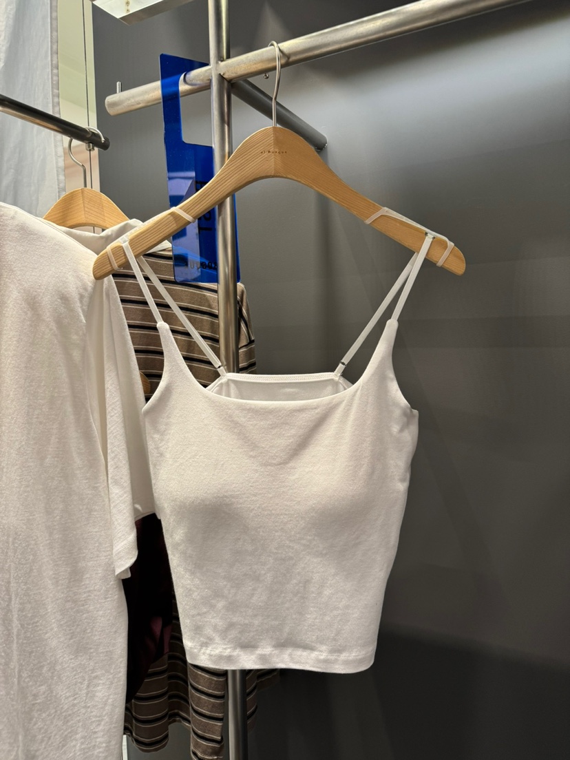 EL BOSQUE東大門㊣代購女裝新品25秋冬熱賣休閑人氣吊帶背心EL BOSQUE吊帶/背心圖色1