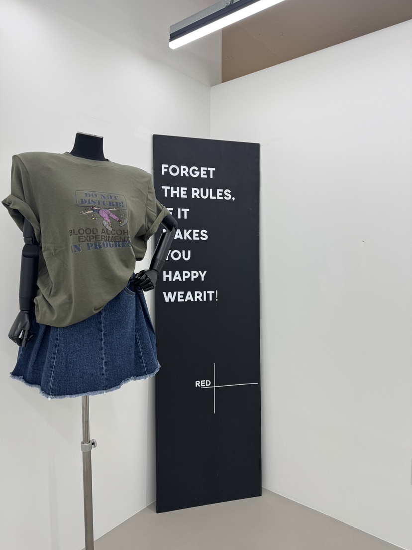 RED-A韓國直郵㊣女裝新品熱賣25秋冬推薦休閑時尚人氣職業T恤RED-AT恤