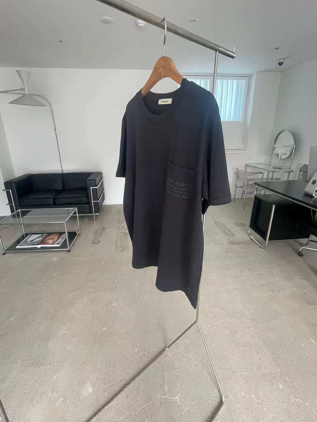 LABELPLUS31東大門㊣直郵女士新品人氣25秋冬真品熱賣T恤口袋LABELPLUS31T恤圖色3