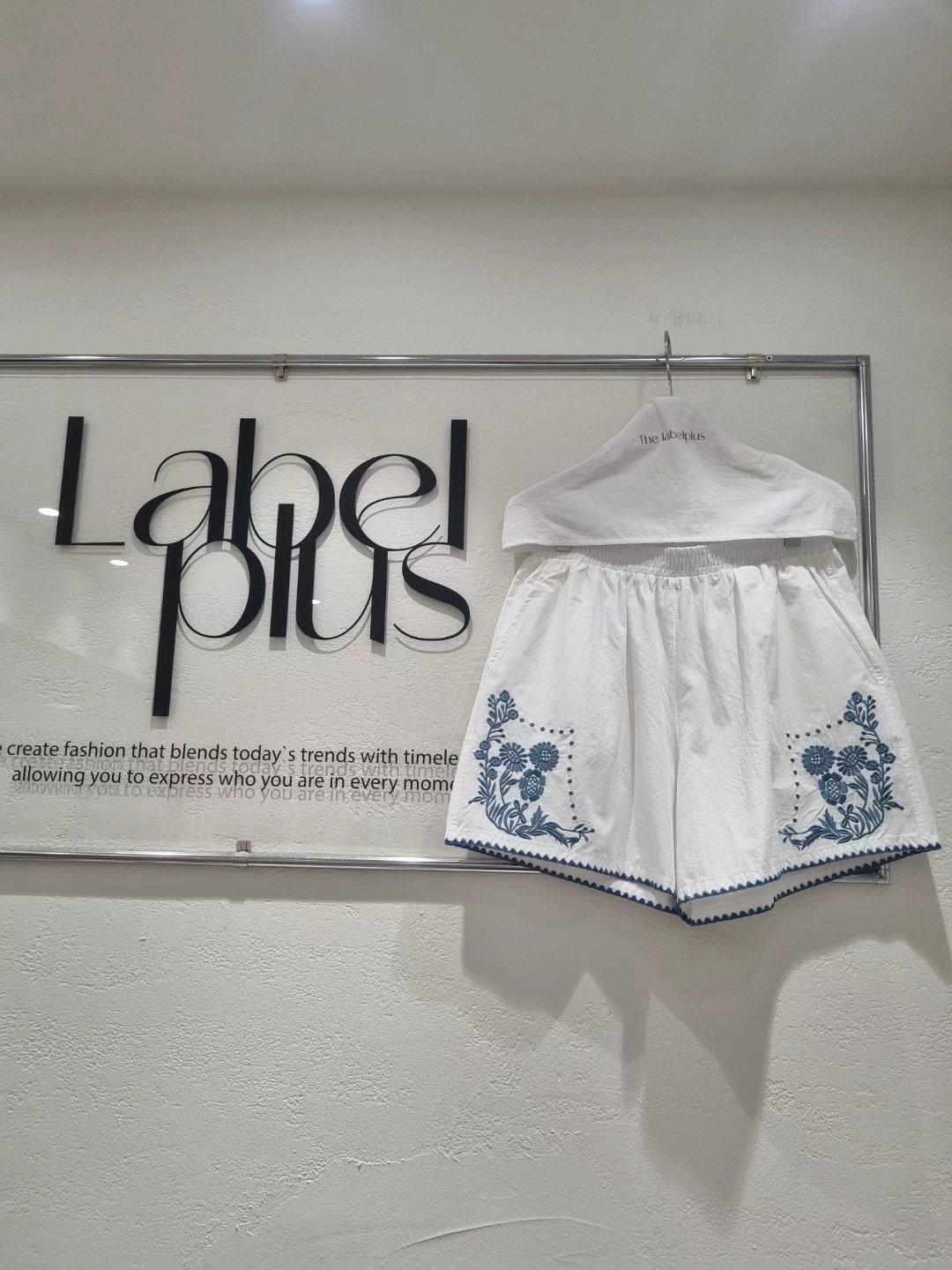 LABELPLUS31東大門㊣代購女裝新款25秋冬人氣職業真品短褲刺繡LABELPLUS31短褲圖色1