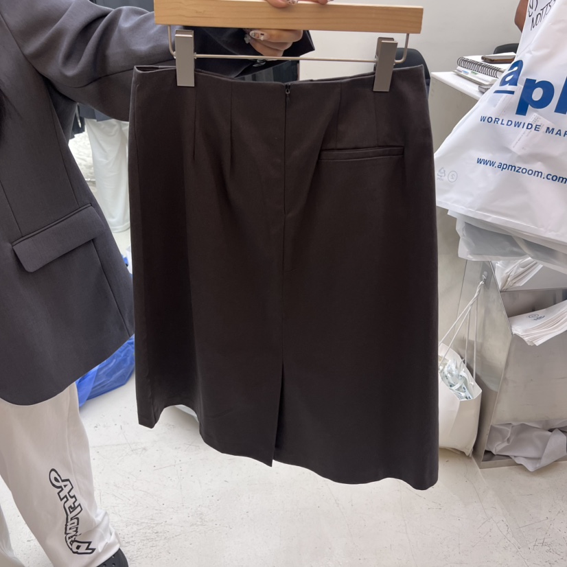 FLAUNT東大門㊣實拍女裝新款真品人氣25秋冬半身裙中短裙褶皺FLAUNT半身裙/中短裙