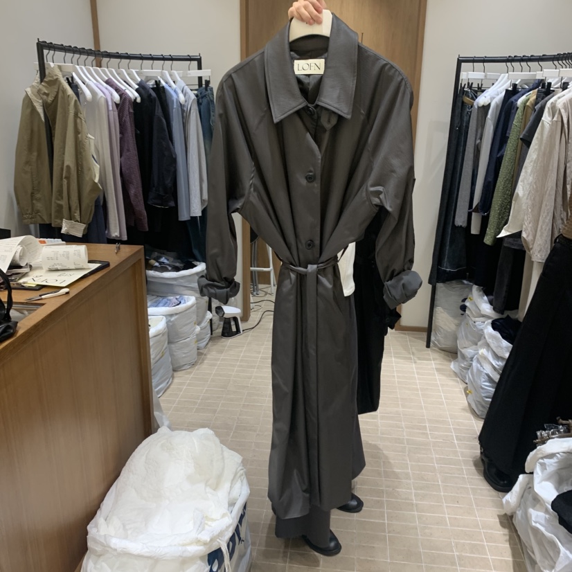LOFN東大門㊣直郵女裝新品職業真品時尚人氣長款風衣含腰帶LOFN長款風衣圖色1
