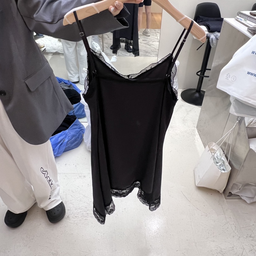 FLAUNT東大門㊣代購女裝新款時尚推薦休閑25秋冬熱賣連衣裙FLAUNT連衣裙