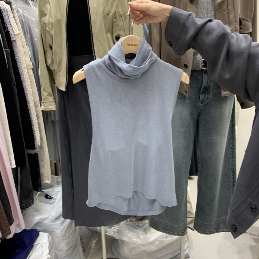 FRE東大門㊣實拍女士新品人氣職業熱賣推薦真品25秋冬吊帶背心FRE吊帶/背心圖色2