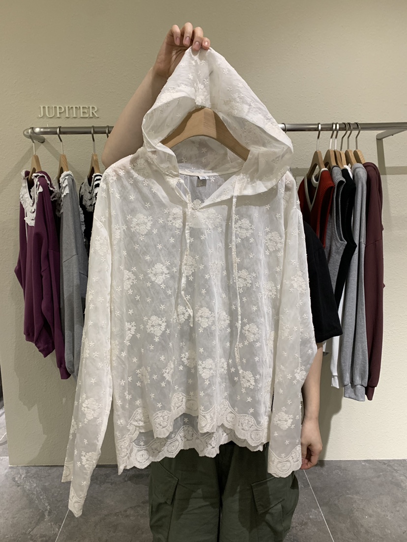 JUPITER東大門㊣直郵女裝新品真品襯衫蕾絲衫連帽衫刺繡蕾絲JUPITER襯衫/蕾絲衫圖色1