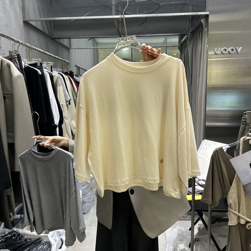 UOOV東大門㊣實拍女士新品職業時尚休閑25秋冬真品熱賣推薦T恤UOOVT恤圖色1