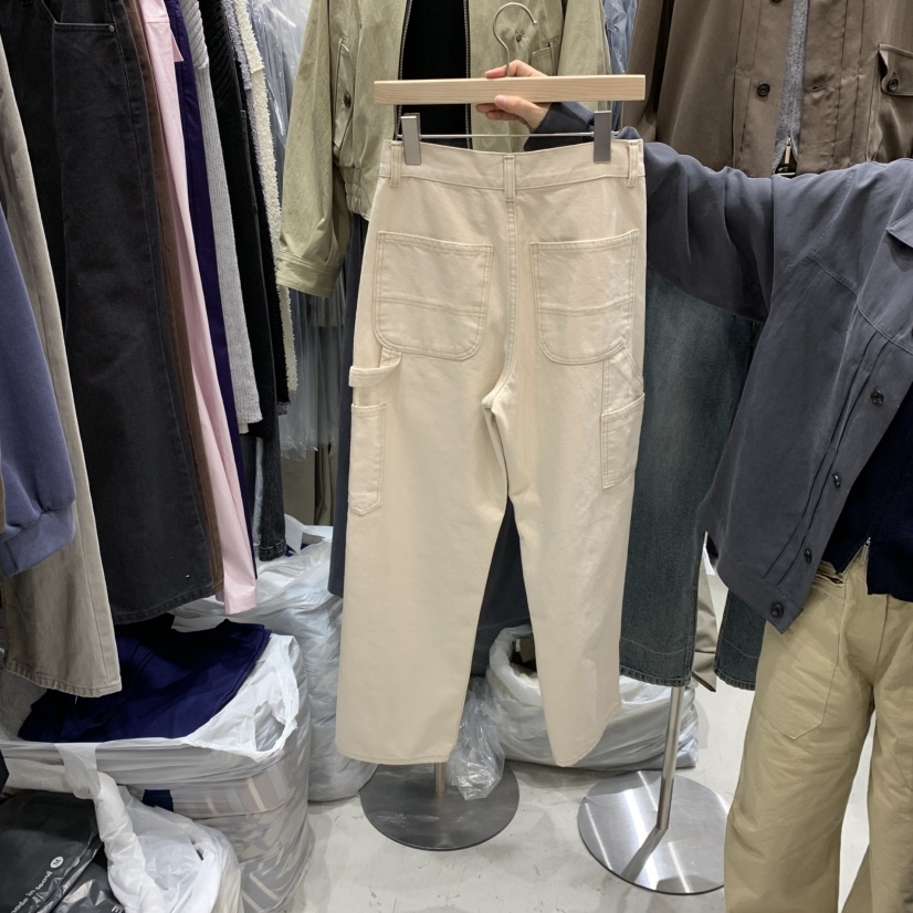 FRE韓國直郵㊣女士新品人氣時尚推薦25秋冬熱賣真品職業牛仔褲FRE牛仔褲