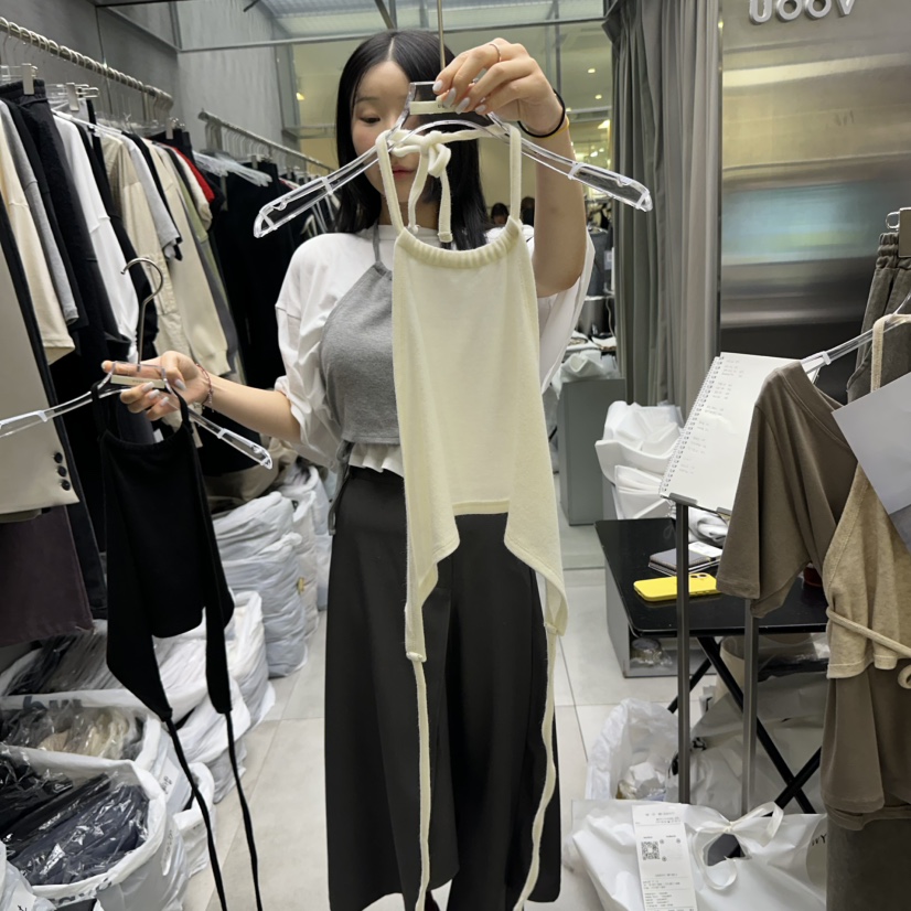 UOOV東大門㊣實拍女士新品25秋冬熱賣時尚吊帶背心不含內搭UOOV吊帶/背心
