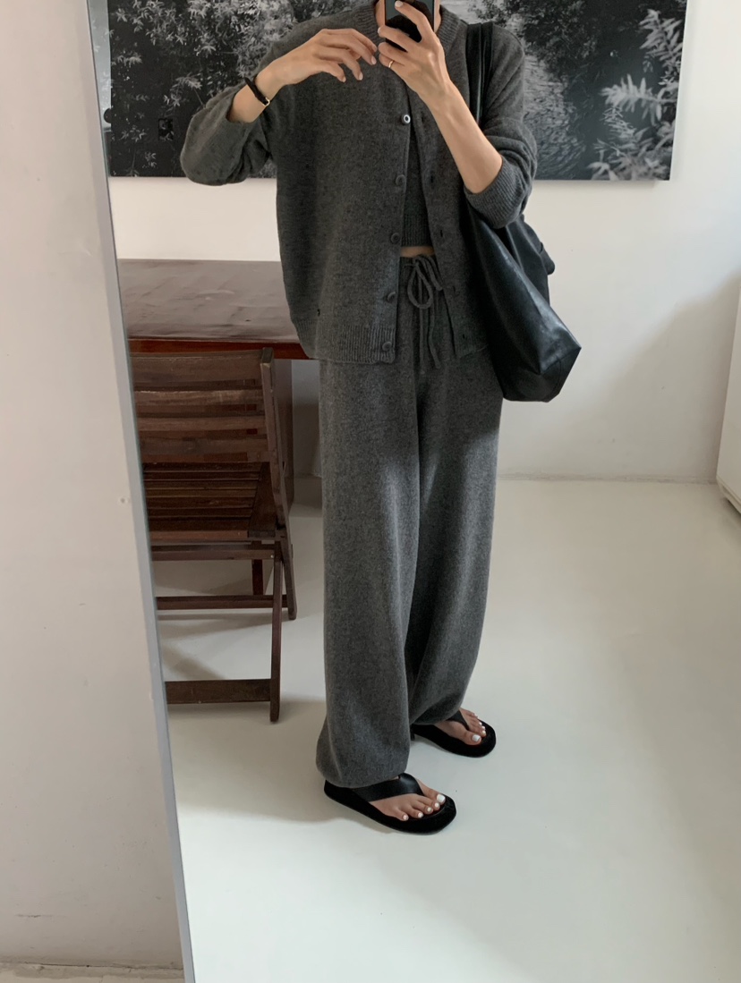 A Flan東大門㊣實拍女裝新款職業熱賣人氣時尚25秋冬吊帶背心AFN EDITION吊帶/背心