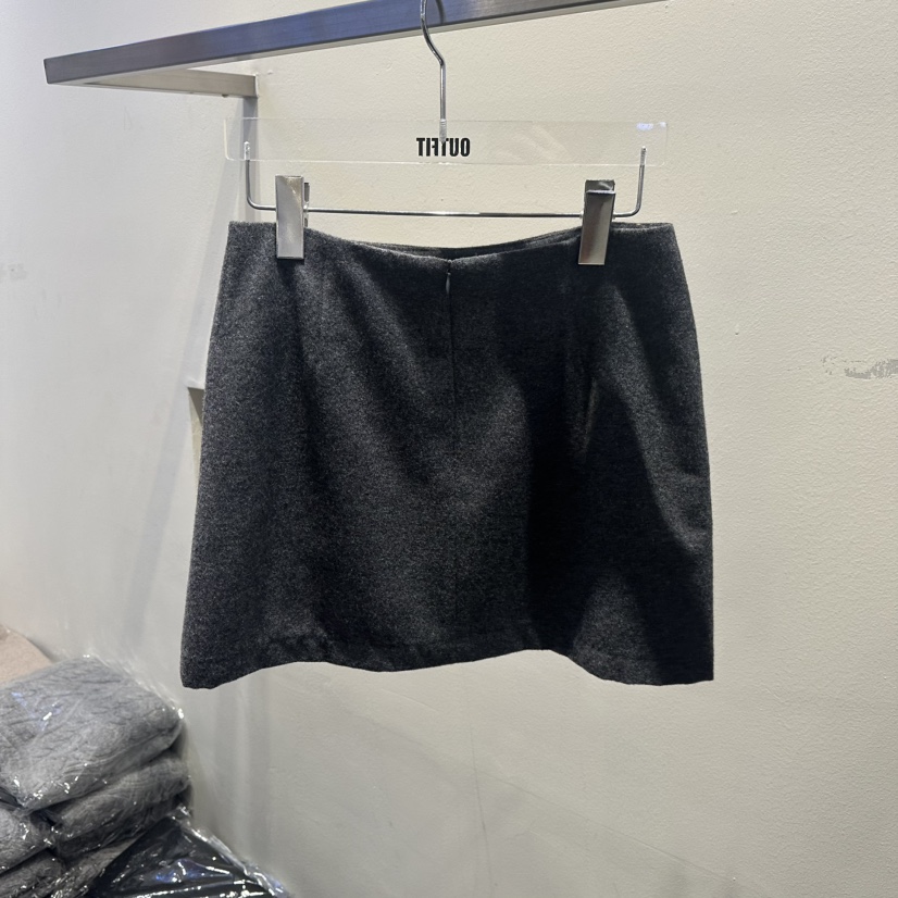 OUTFIT東大門㊣實拍女裝新款時尚25秋冬推薦熱賣人氣真品短裙OUTFIT短裙