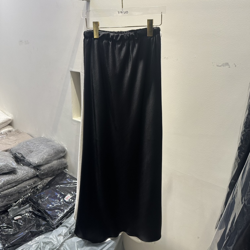 OUTFIT東大門㊣實拍女裝新款人氣休閑真品職業熱賣25秋冬長裙OUTFIT長裙