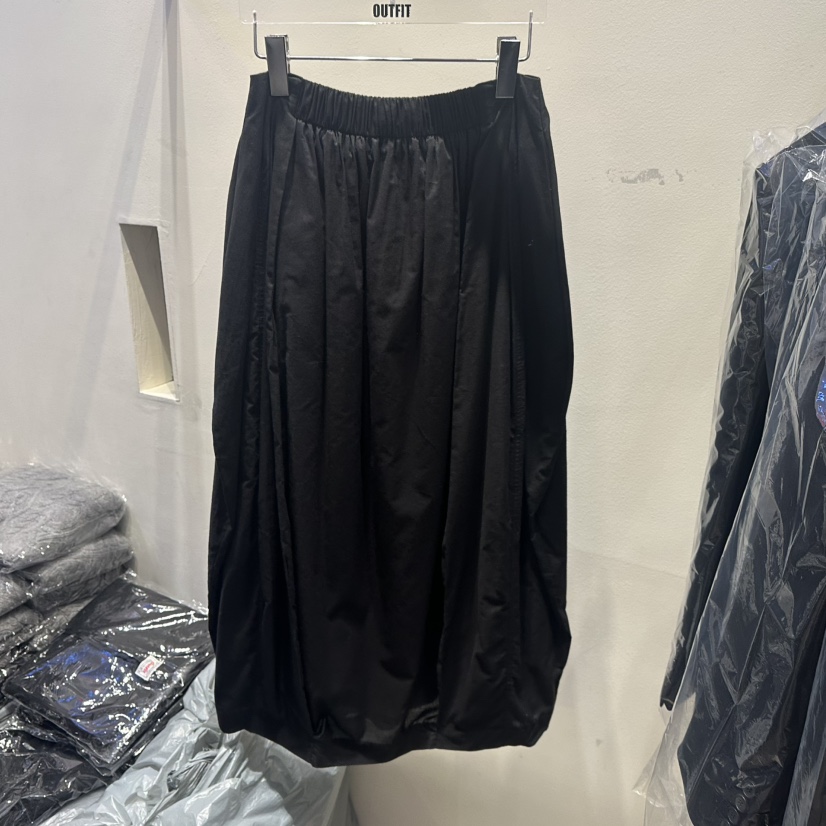 OUTFIT東大門㊣直郵女裝新款時尚熱賣推薦休閑人氣25秋冬長裙OUTFIT長裙圖色2