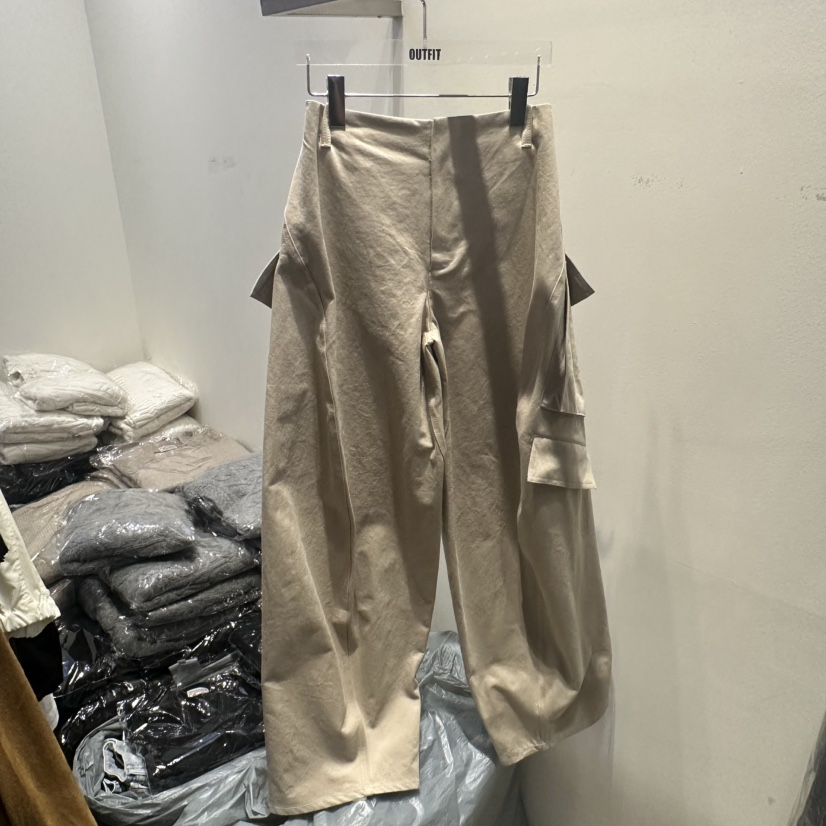 OUTFIT東大門㊣直郵女士新款熱賣25秋冬時尚推薦真品休閑褲OUTFIT休閑褲圖色1
