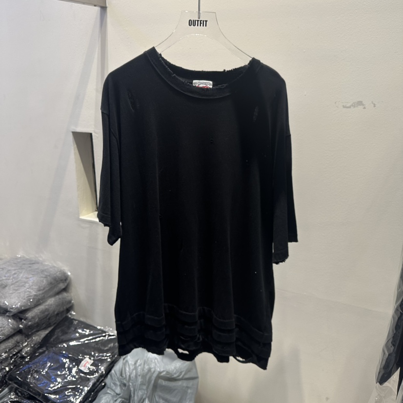 OUTFIT韓國直郵㊣女裝新品推薦職業休閑真品人氣時尚25秋冬T恤OUTFITT恤圖色2