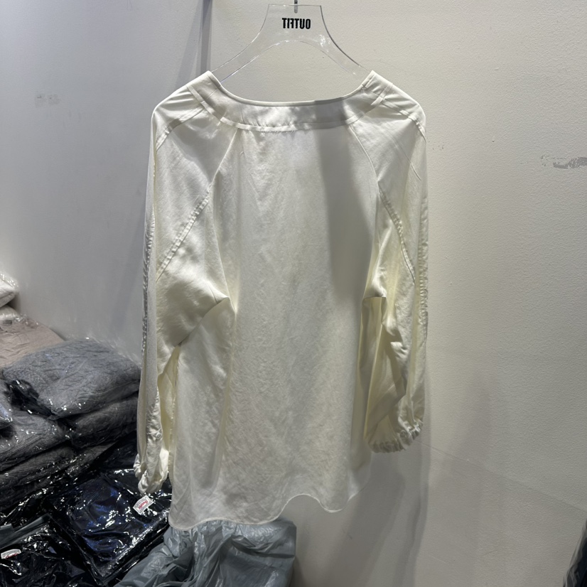 OUTFIT韓國代購㊣女裝新款時尚推薦真品25秋冬人氣襯衫蕾絲衫OUTFIT襯衫/蕾絲衫