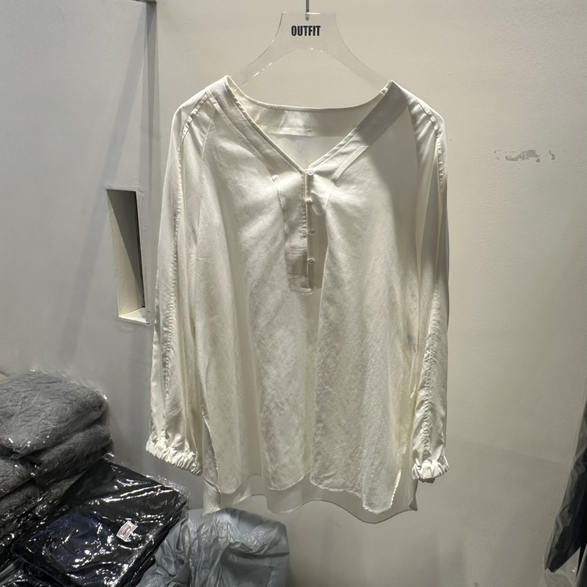 OUTFIT韓國代購㊣女裝新款時尚推薦真品25秋冬人氣襯衫蕾絲衫OUTFIT襯衫/蕾絲衫