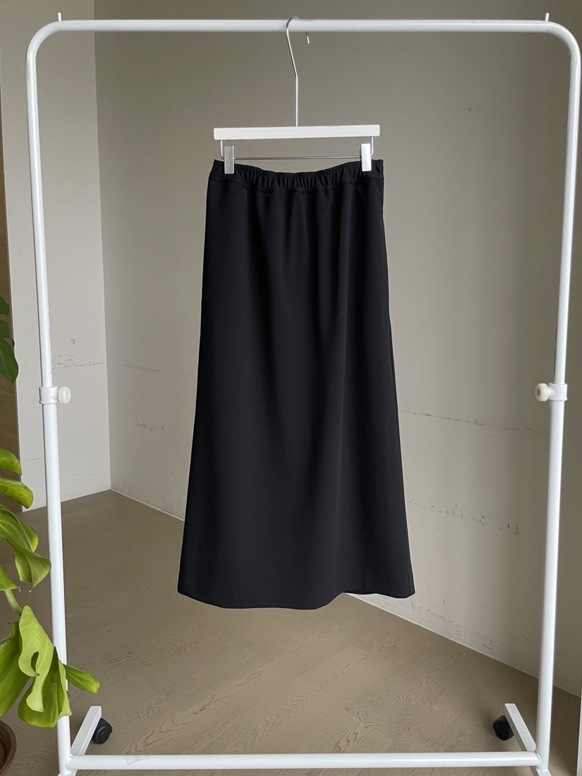 URBANE cloth韓國直郵㊣女裝新品推薦休閑職業25秋冬人氣長裙URBANE cloth長裙圖色2