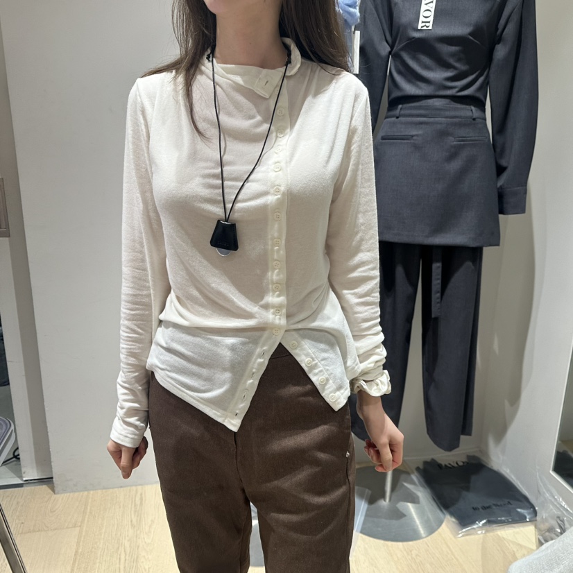 FAVOR-P東大門㊣代購女裝新品25秋冬推薦熱賣真品時尚長袖T恤FAVOR長袖T恤圖色2