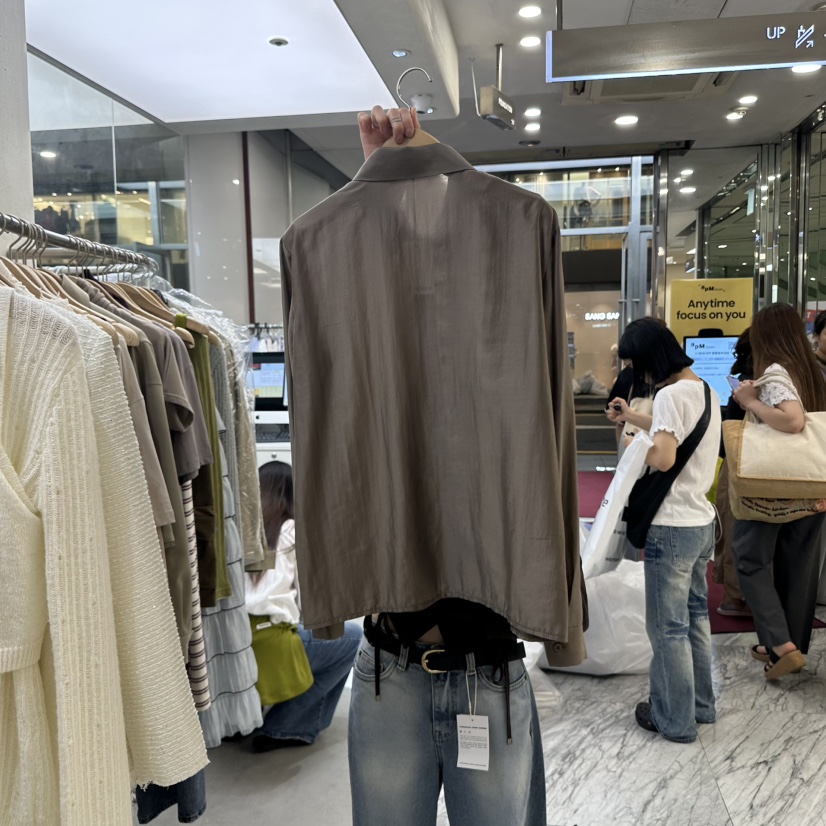 FOUNDATION韓國代購㊣女裝新品推薦人氣真品襯衫蕾絲衫褶皺FOUNDATION襯衫/蕾絲衫