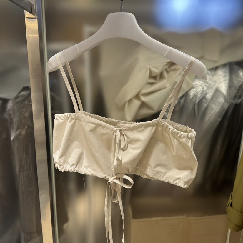 FAVOR-P東大門㊣代購女裝新品熱賣25秋冬職業推薦吊帶背心FAVOR吊帶/背心