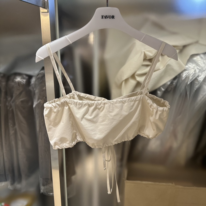 FAVOR-P東大門㊣代購女裝新品熱賣25秋冬職業推薦吊帶背心FAVOR吊帶/背心圖色1